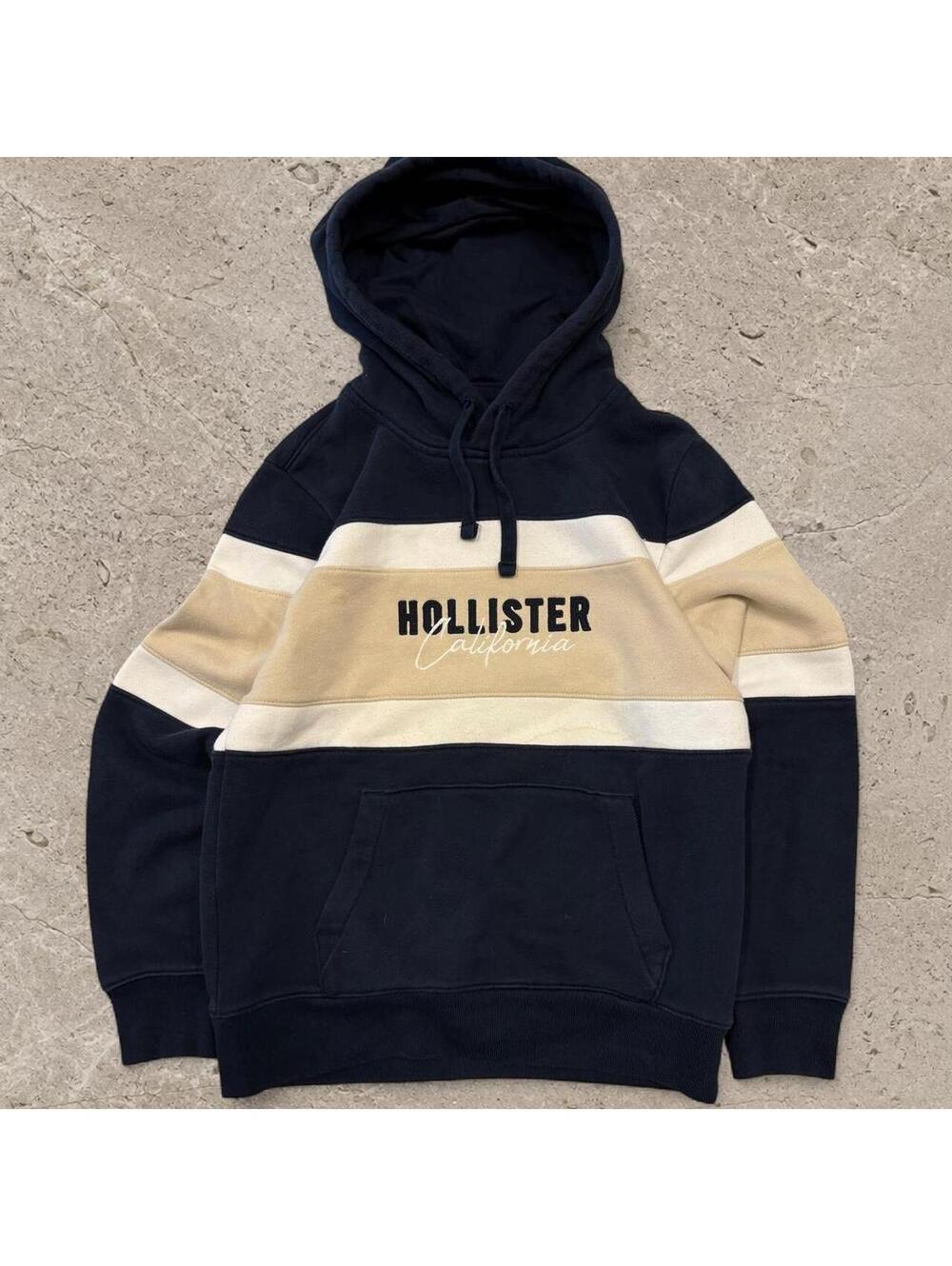 Beautiful Hollister Co. navy & cream color block hoodie